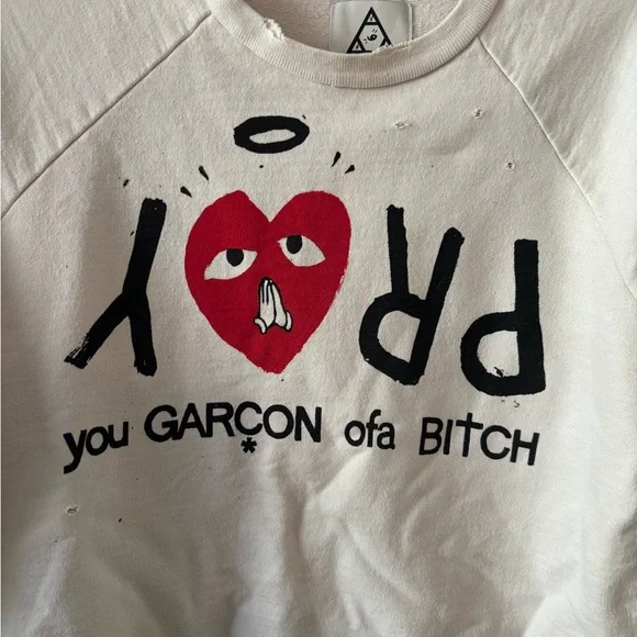 UNIF Cream Sweatshirt with Black Logo - Picture 3 of 6